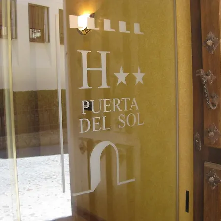 게스트하우스 Puerta Del Sol