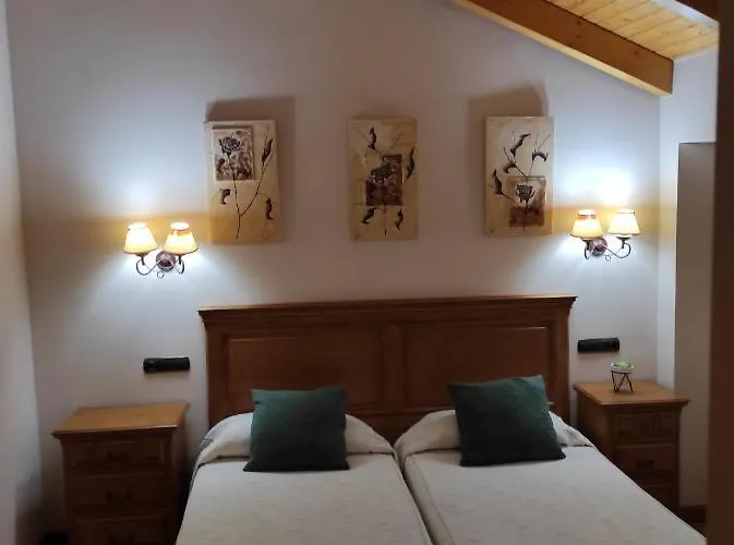 Puerta Del Sol 게스트하우스 2*